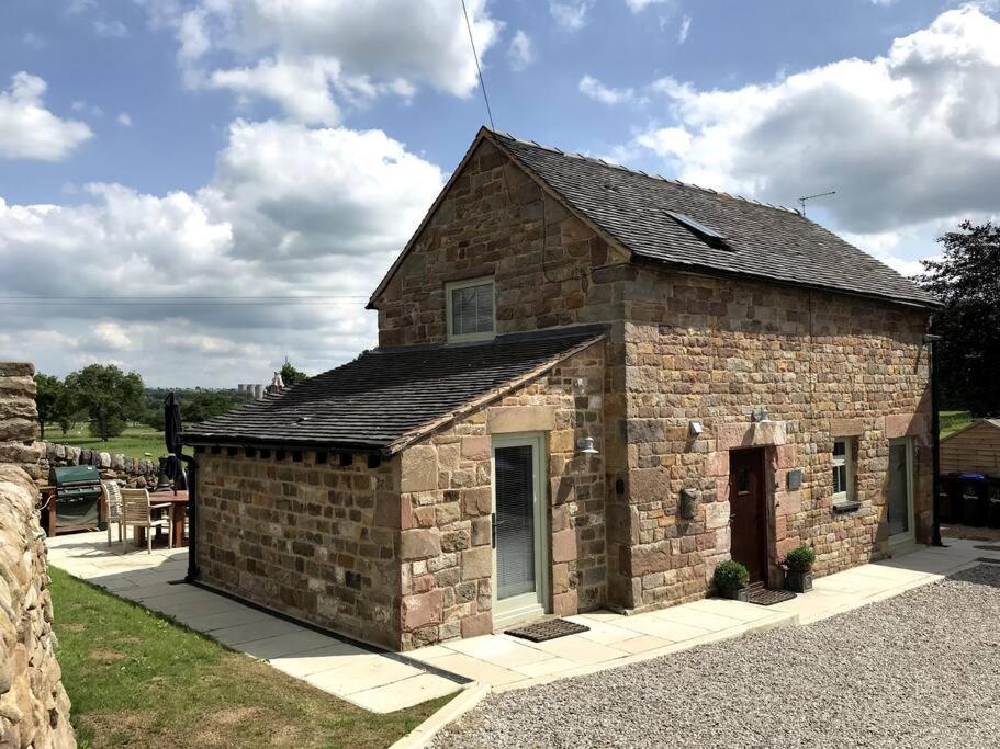 Chic 2 Bed Peak District Cottage Barn Near Alton Towers, Polar Bears, Chatsworth House Leek Bagian luar foto
